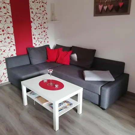 Ferienwohnung-2-im-sahlenburger-ferienhaus