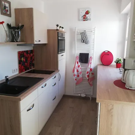 Ferienwohnung-2-im-sahlenburger-ferienhaus Apartment